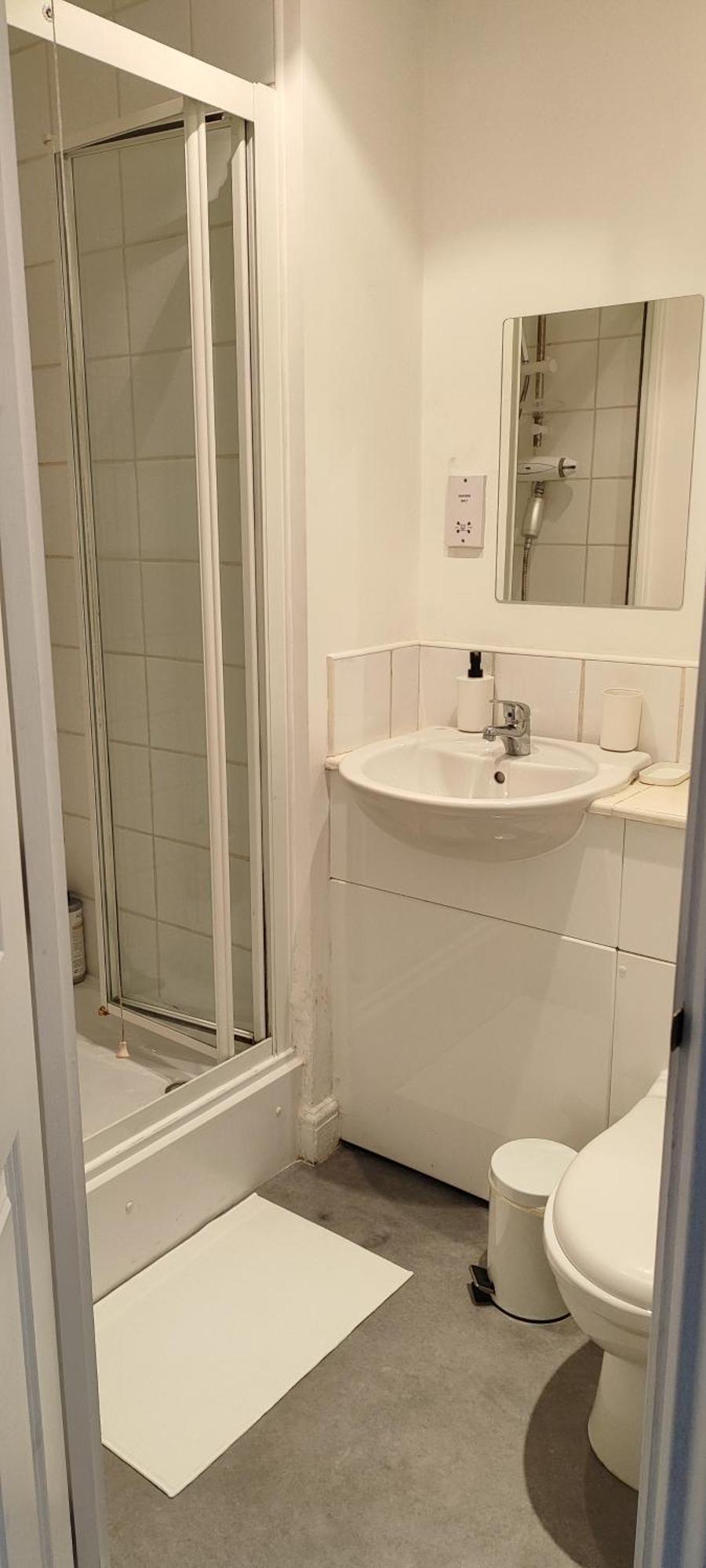 Bright, Chilled Ensuite Db Room In A Shared Flat! لندن الغرفة الصورة